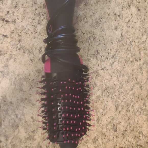 Revlon Accessories - Revlon Electric Hair Brush/Dryer